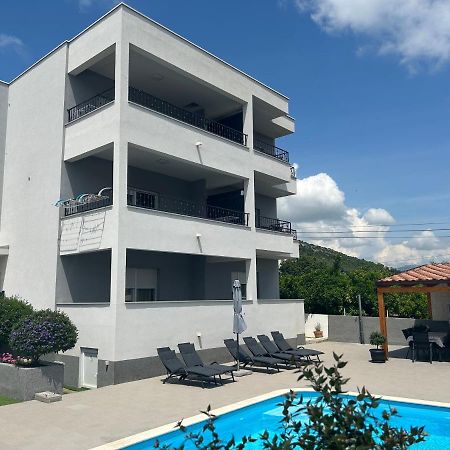 Villa Apartments Aa 1 Trogir Ngoại thất bức ảnh