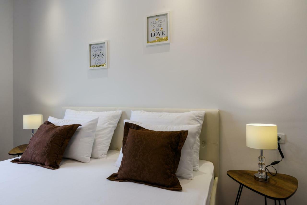 Villa Apartments Aa 1 Trogir Ngoại thất bức ảnh