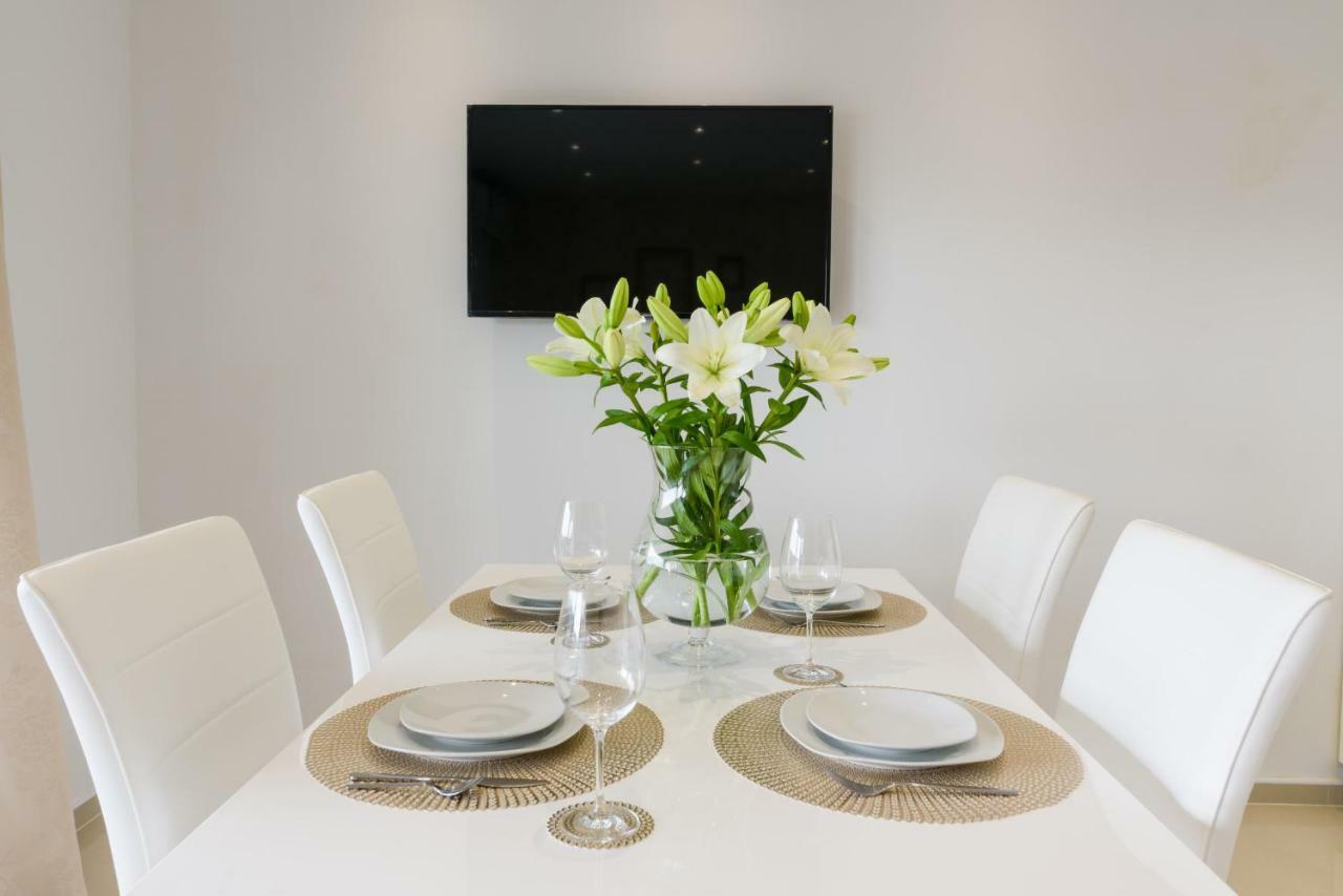 Villa Apartments Aa 1 Trogir Ngoại thất bức ảnh