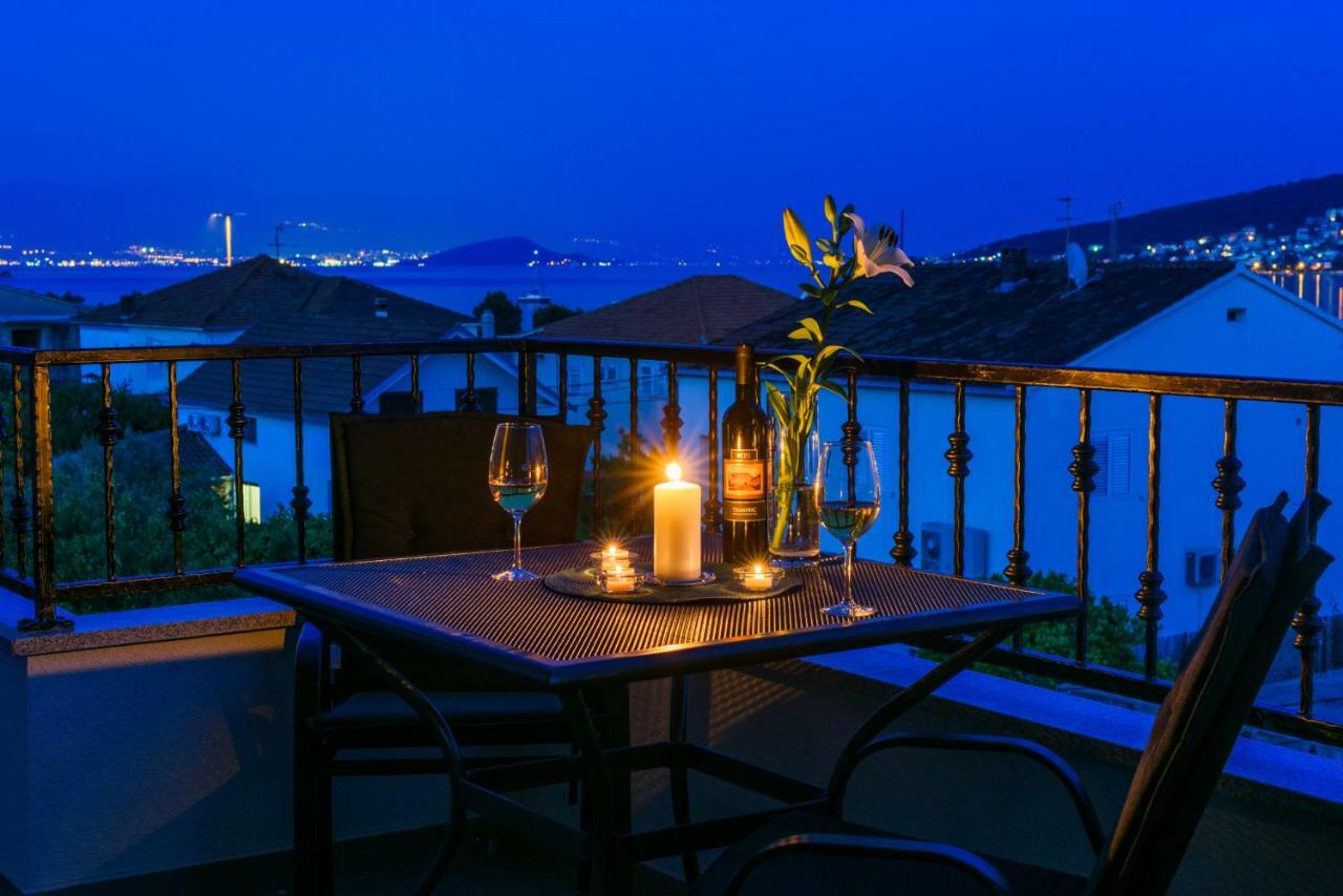 Villa Apartments Aa 1 Trogir Ngoại thất bức ảnh