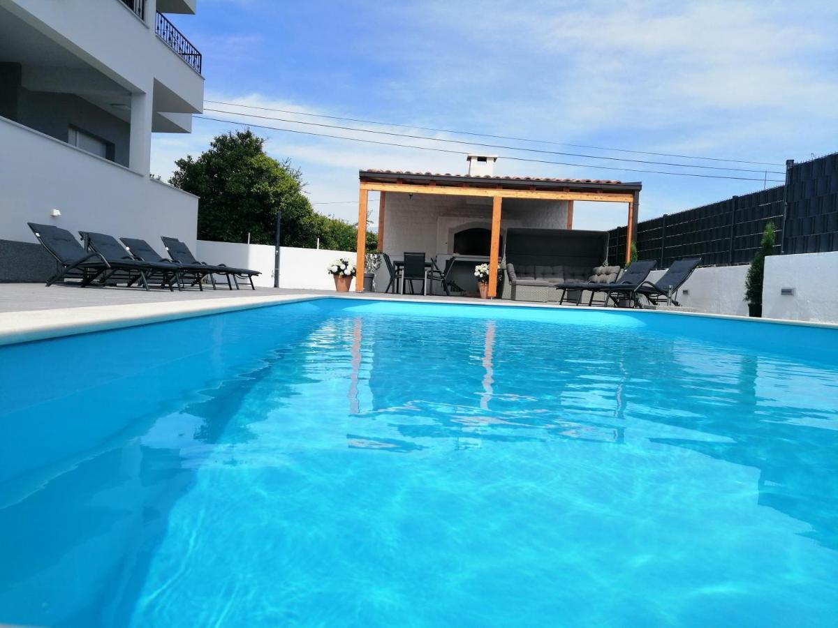 Villa Apartments Aa 1 Trogir Ngoại thất bức ảnh
